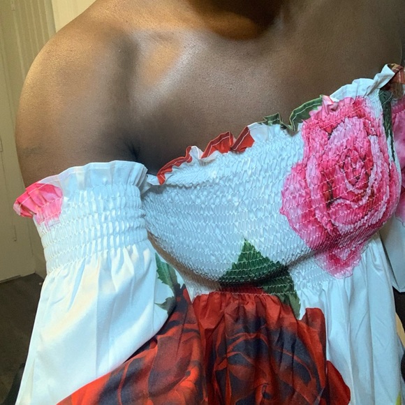 White Dress with Colorful Roses - Picture 2 of 4